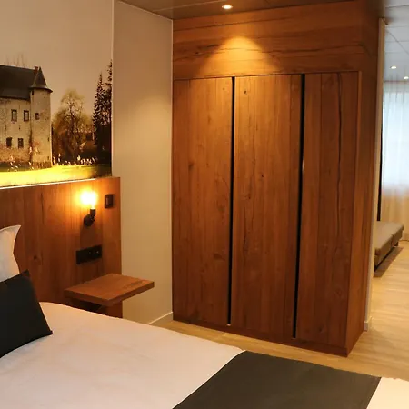 Botteltje Οστένδη